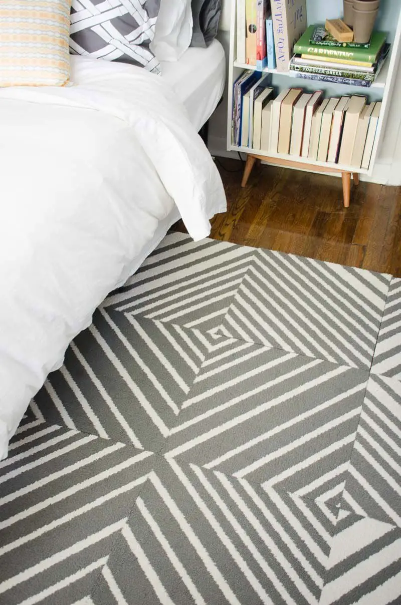 Modular rug tiles in geometric gray striped pattern from @FLORSquares