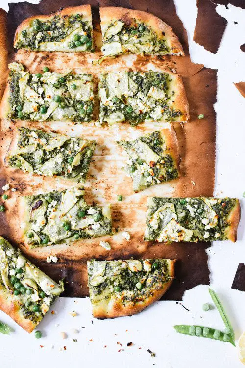 Green Goddess pizza via Kale & Caramel