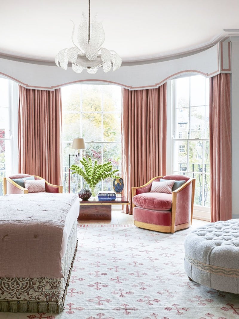 Pink bedroom with art deco details in London via @thouswellblog