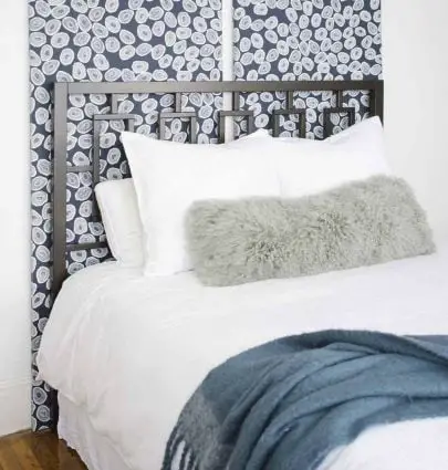 Renter-friendly wallpaper panels in a bedroom makeover on @thouswellblog