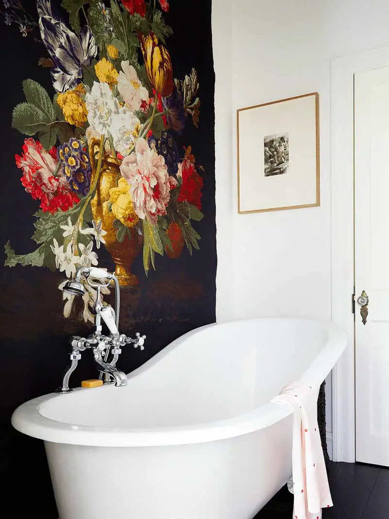 Statement wallpaper accent wall in bathroom via @thouswellblog
