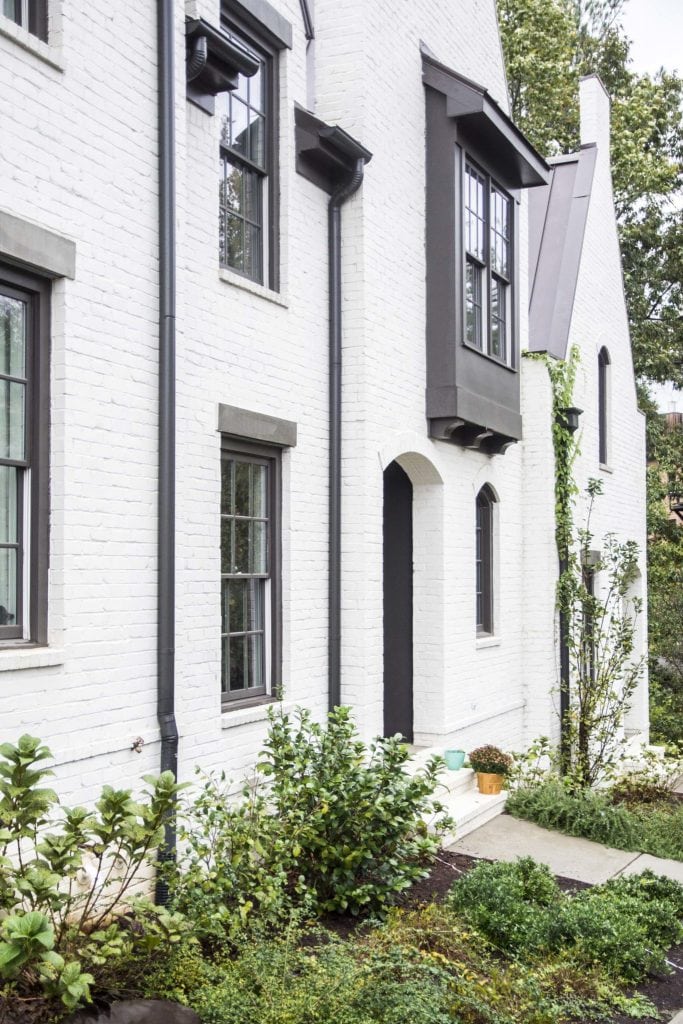 White brick row house townhomes in Serenbe, Georgia on Thou Swell @thouswellblog