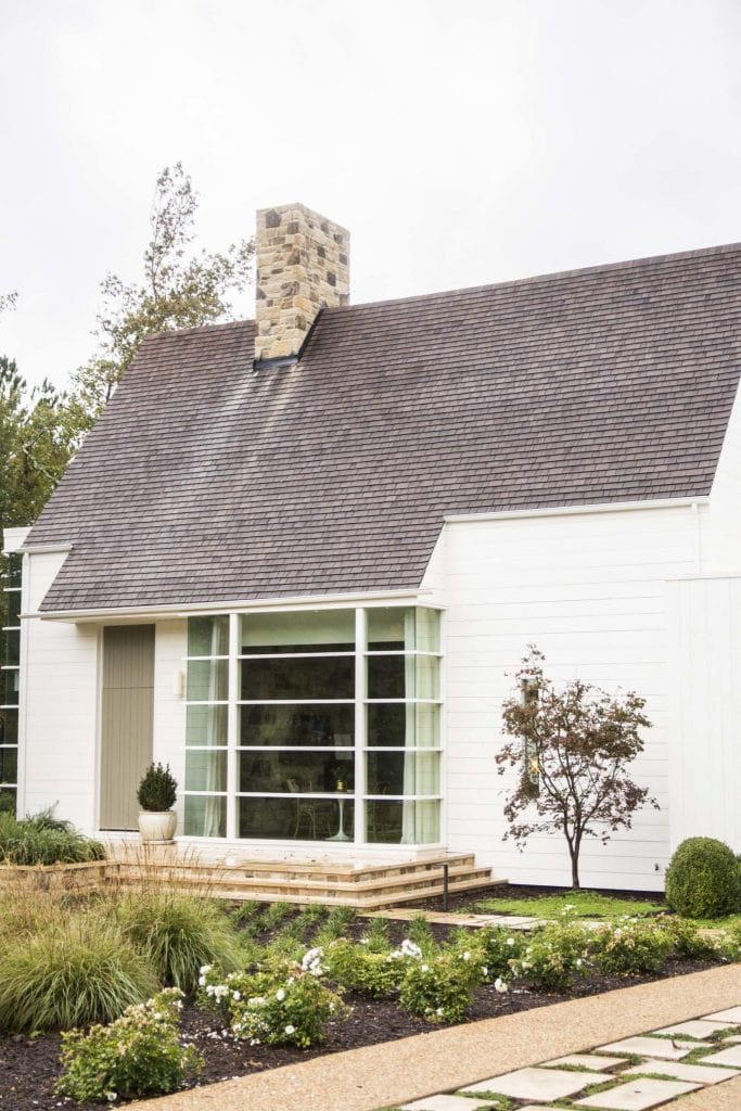 Modern cottage exterior in Serenbe, Georgia on Thou Swell @thouswellblog