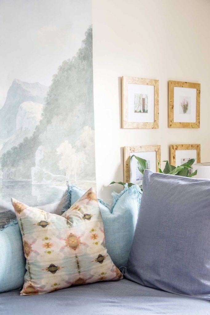 Serene dorm room design makeover with Annie Selke Bed101 bedding and oversized mural on Thou Swell @thouswellblog