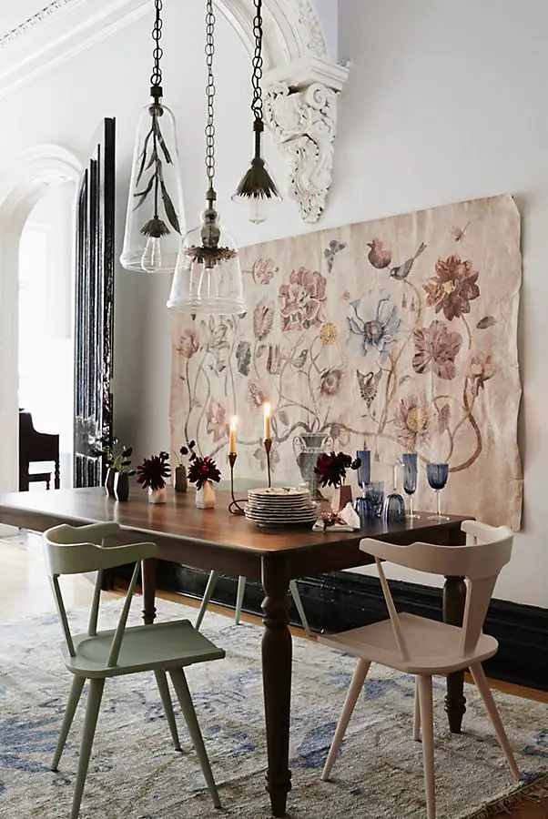 My favorite wall murals and tapestries with floral patterns and landscapes on Thou Swell @thouswellblog