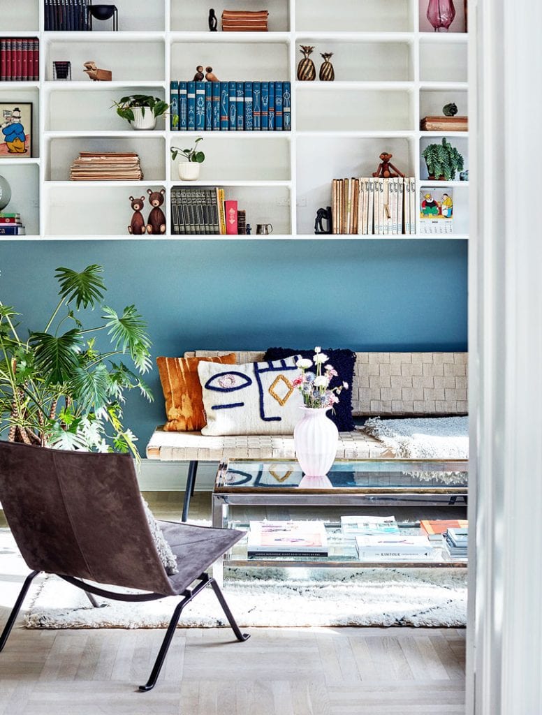 Modern living room decor with blue walls in Mexico on Thou Swell #livingroom #livingroomdesign #bluewalls