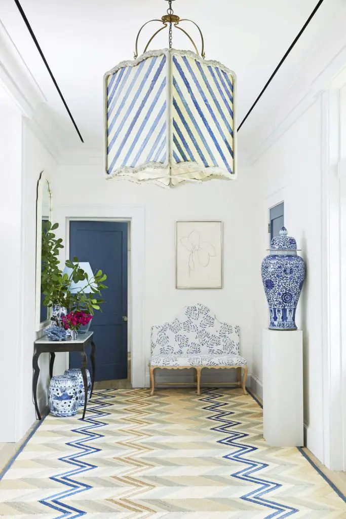 Miles Redd entryway with blue and white design in Bahamas home tour on Thou Swell #bahamas #blueandwhite #milesredd #entry #entryway #entrydesign