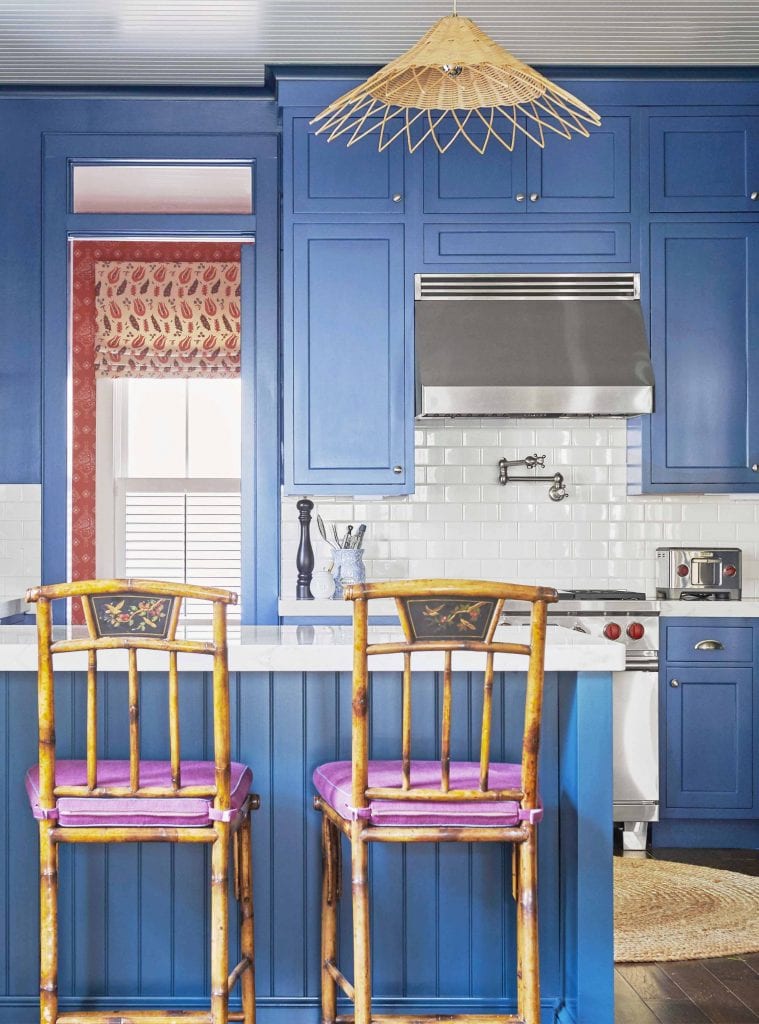 Blue kitchen in a tropical house in South Carolina full of wallpaper, Southern home tour on Thou Swell #tropicalhouse #tropicalwallpaper #wallpaper #southernhouse #homedecor #homedesign #housetour #interiordesign