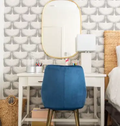 Back to class college bedroom dorm decor interior design inspiration with grey bird wallpaper, blue decor, retro mini-fridge, and modern style on Thou Swell #backtoclass #homedepot #homedepotxbacktoclass #homedepotpartner #dormdecor #dormstyle #collegestyle #collegedorm #collegebedroom #apartment #apartmentdecor #bedroomdecor #bedroomdesign #dormdesign