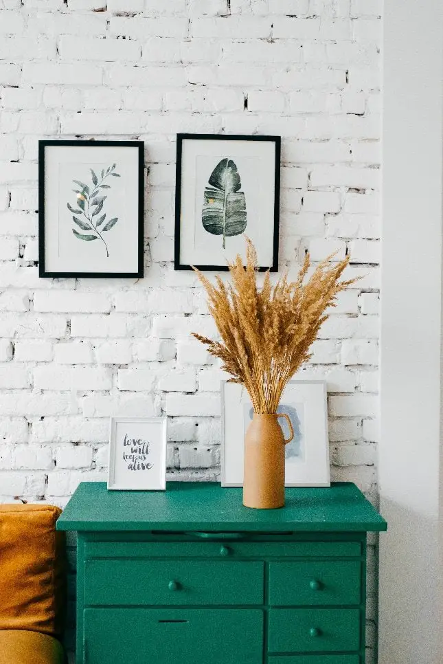 7 Decorating Mistakes You Should Avoid in a Studio Apartment 1