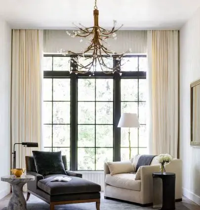 Houston home tour full of warm textures by Marie Flanigan, modern Houston house, sitting area on Thou Swell #homedecor #homedesign #interiordesign #interiordecor #homedecorideas