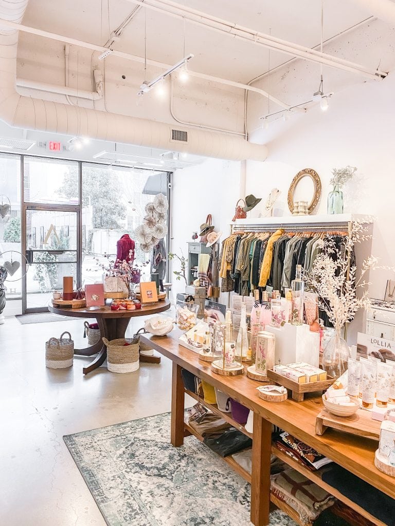 Antibes boutique store in Chattanooga city guide weekend tour on Thou Swell #chattanooga #chattanoogaguide #cityguide #travelguide #travel 