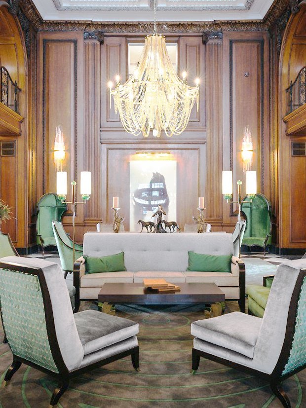 Read House Hotel glamorous lobby design in Chattanooga city guide weekend tour on Thou Swell #chattanooga #chattanoogaguide #cityguide #travelguide #travel class=