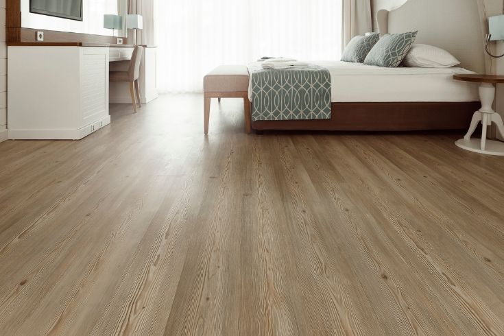 Restoring 100-Year-Old Heart Pine Floors: What Historic Homeowners Need to Know 2 Restoring 100-Year-Old Heart Pine Floors: What Historic Homeowners Need to Know 2